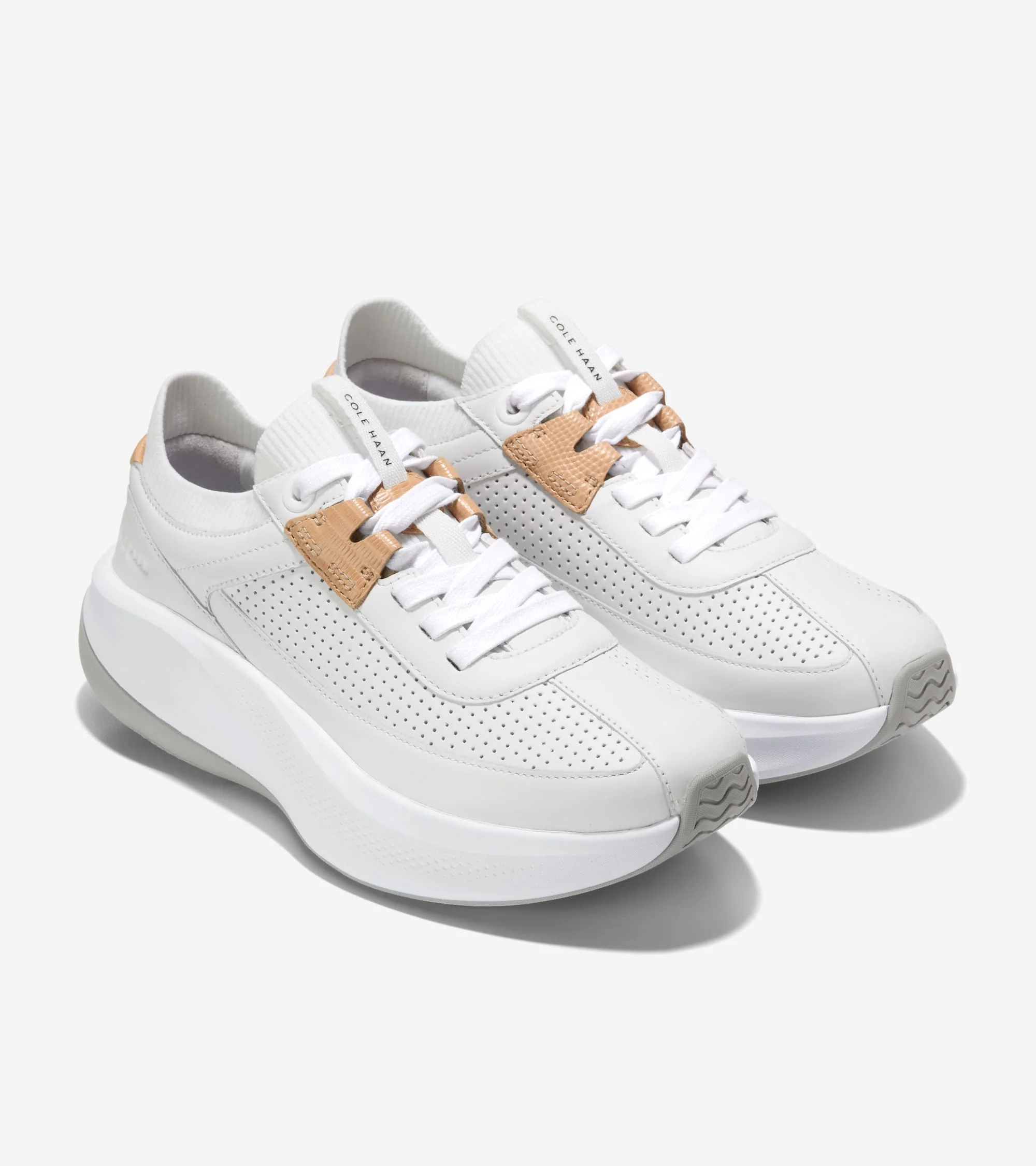 Women's GrandPrø All-Day Leather Running Shoes - Image 5